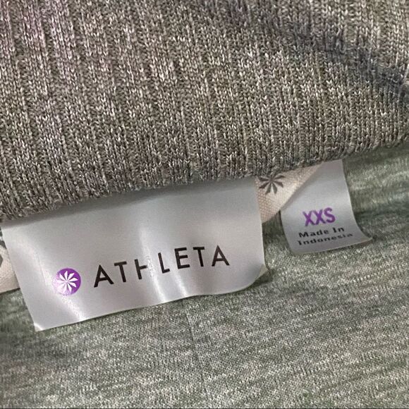 Athleta Puffy Vest XXS EUC - Picture 6 of 7